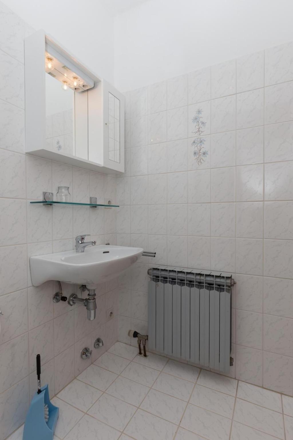 Rooms Villa Basica Saplunara Bilik gambar